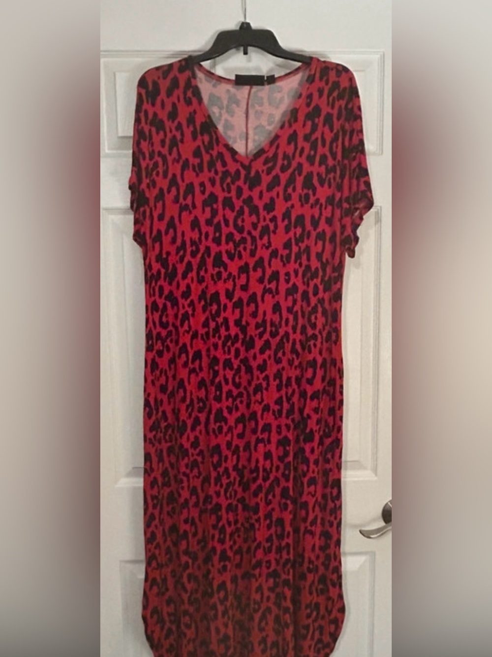 New York & Co Red Leopard Print V-Neck Women’s Dress Size L